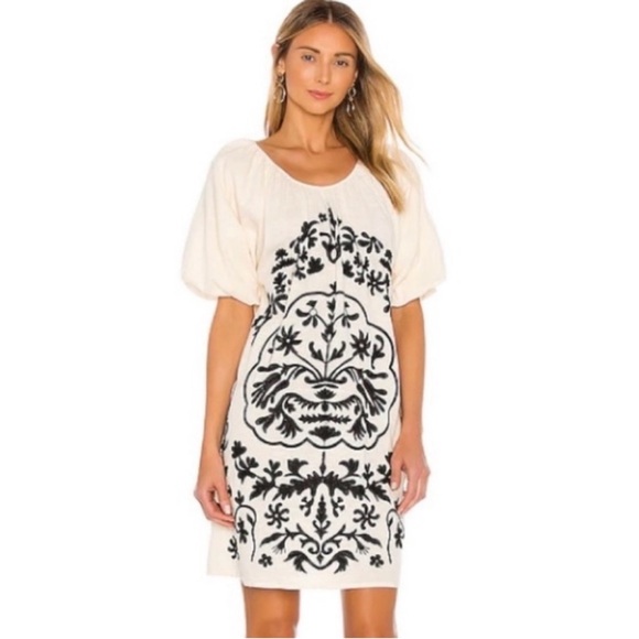 Free People Tops - Free people Fiona boho 🌹
Embroidered Cream and Black Women's Top